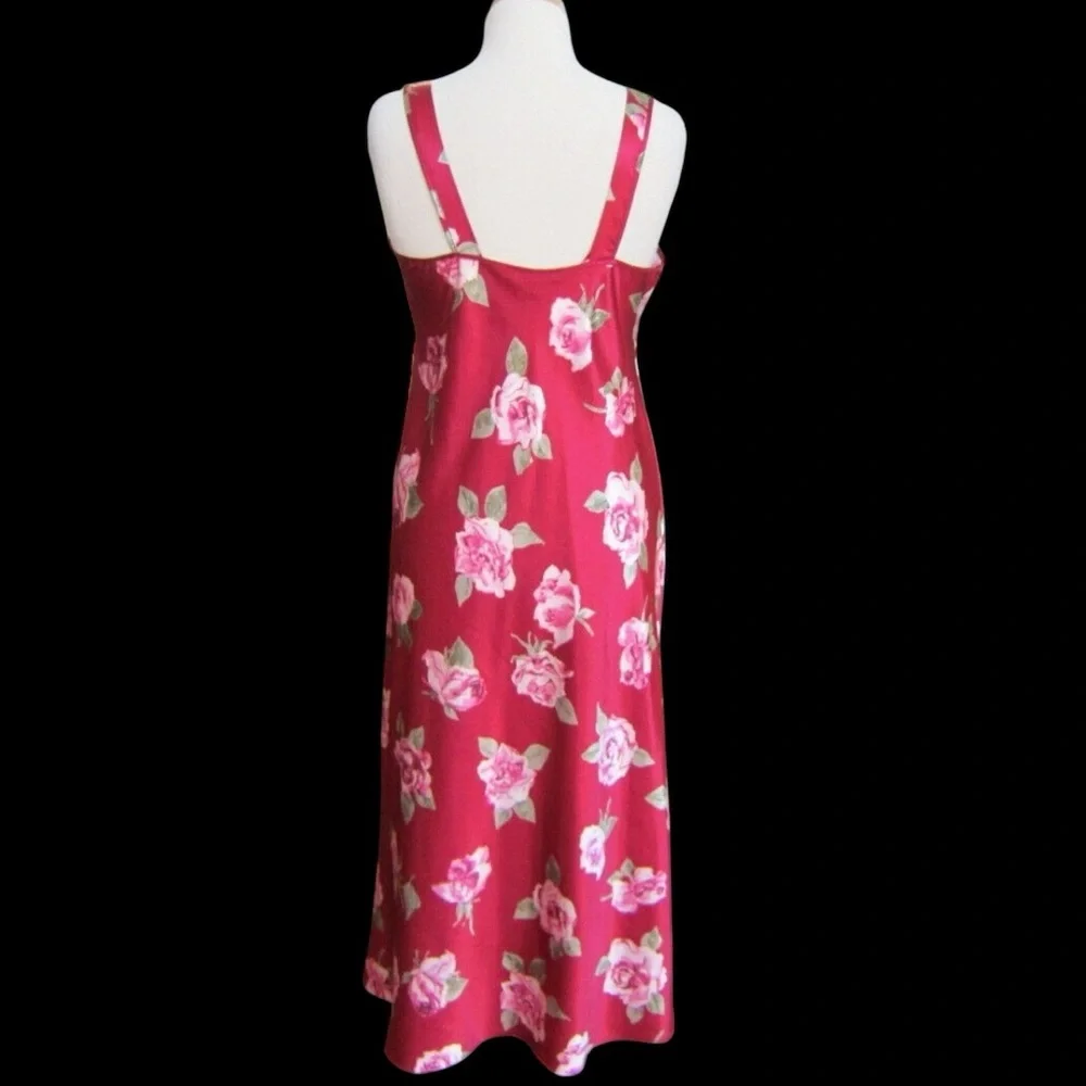 Vintage California Dynasty Babydoll Empire Waist Fushia Floral V-Neck Nightgown